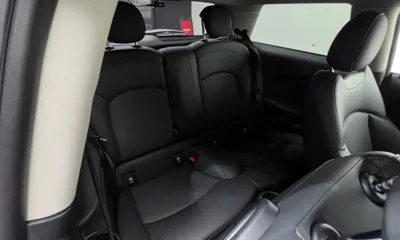 MINI Cooper 2019, 57295 км, за 8205.33 USD - фото 12