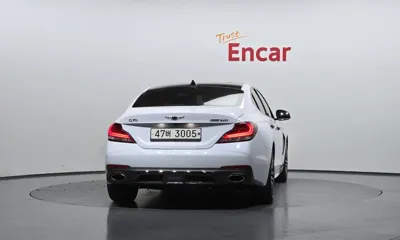 Genesis G70 2018, 113157 км, за 12344.79 USD
