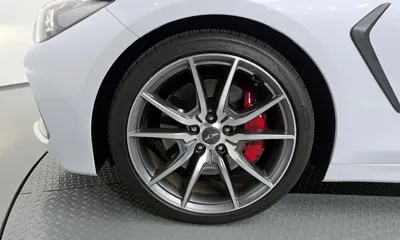 Genesis G70 2018, 113157 км, за 12344.79 USD