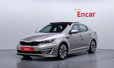 Kia K5 · 2013 год