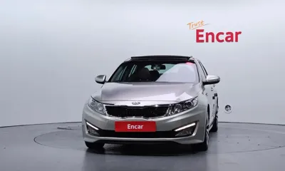 Kia K5 2013, 62592 км, за 4266.77 USD
