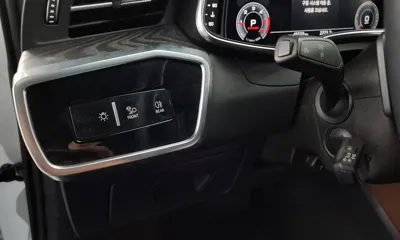 Audi A6 2020, 45522 км, за 20022.1 USD - фото 28