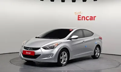 Hyundai Avante · 2012 год