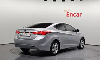 Hyundai Avante 2012, 161160 км, за 2276.87 USD
