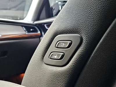 Kia K7 2016, 61000 км, за 7862.57 USD - фото 15