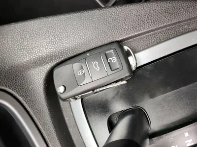 Ford Fiesta 2015, 31800 км, за 2740.57 USD - фото 9