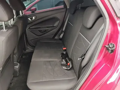 Ford Fiesta 2015, 31800 км, за 2740.57 USD - фото 17