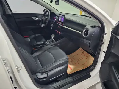 Kia K3 2023, 20850 км, за 11571.21 USD - фото 8