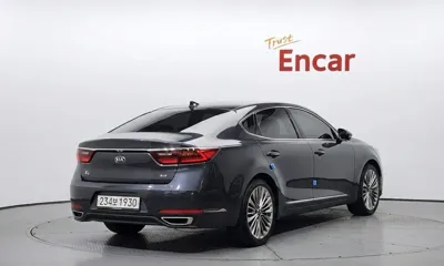 Kia K7 2019, 100668 км, за 9627.9 USD