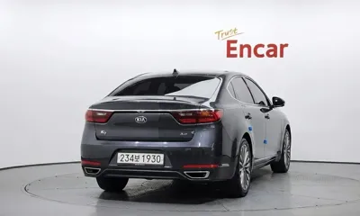 Kia K7 2019, 100668 км, за 9627.9 USD