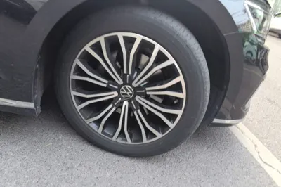 Volkswagen Phideon 2021, 40599 км, за 26107 USD - фото 8