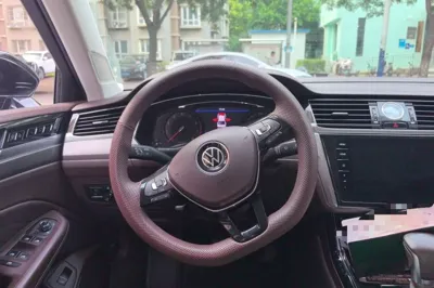 Volkswagen Phideon 2021, 40599 км, за 26107 USD - фото 10