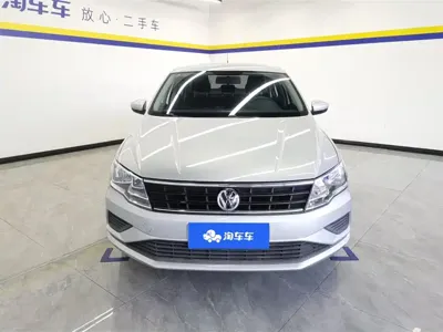 Volkswagen Jetta 2019, 51000 км, за 5856.27 USD