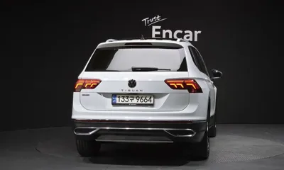 Volkswagen Tiguan 2023, 66102 км, за 17001.44 USD