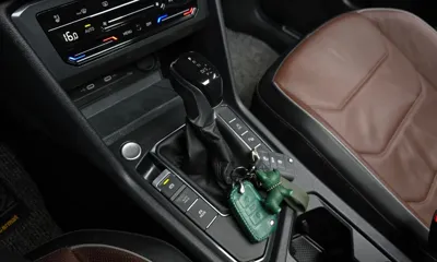 Volkswagen Tiguan 2023, 66102 км, за 17001.44 USD - фото 9