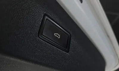 Volkswagen Tiguan 2023, 66102 км, за 17001.44 USD - фото 20