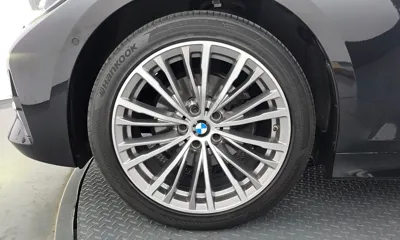 BMW 3-Series 2021, 96068 км, за 19614.02 USD