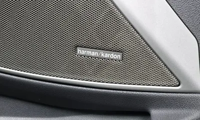 BMW 3-Series 2021, 96068 км, за 19614.02 USD - фото 33