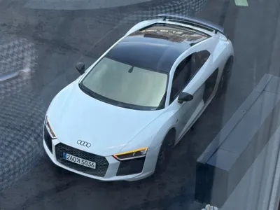 Audi R8 · 2017 год