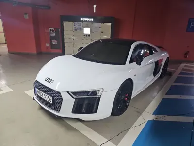Audi R8 2017, 69775 км, за 68746.74 USD