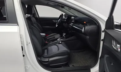 Kia K3 2019, 82065 км, за 8131.68 USD - фото 12