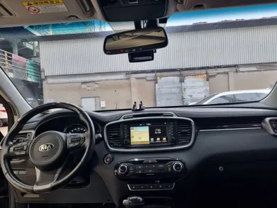 Kia Sorento 2015, 153391 км, за 7741.35 USD - фото 15