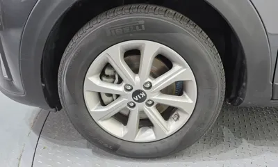 Kia Stonic 2018, 91784 км, за 8467.9 USD