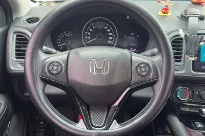 Honda Vezel 2020, 62000 км, за 9246 USD - фото 14