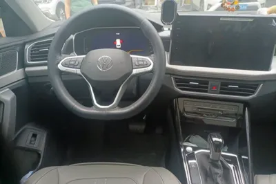 Volkswagen Tayron 2025, 6200 км, за 17521 USD - фото 10