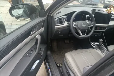 Volkswagen Tayron 2025, 6200 км, за 17521 USD - фото 16