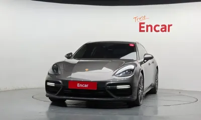 Porsche Panamera 2017, 191651 км, за 40698.44 USD