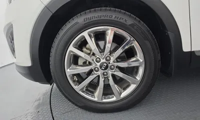 Kia Sorento 2016, 128315 км, за 8143.33 USD