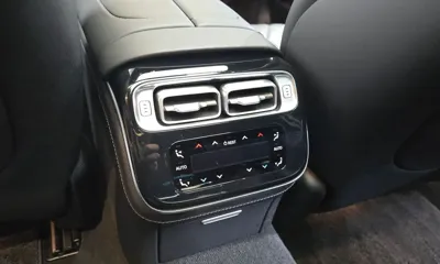 Mercedes-Benz S-Class 2023, 35009 км, за 76018.03 USD - фото 35