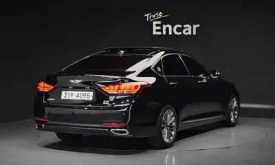 Hyundai Genesis 2016, 113769 км, за 7718.07 USD