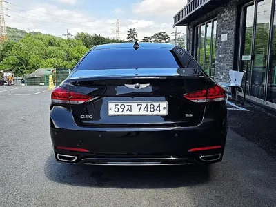 Genesis G80 2017, 84040 км, за 12078.25 USD