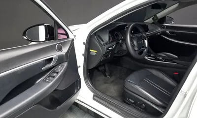 Hyundai Sonata 2020, 88970 км, за 8450.88 USD - фото 11