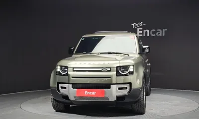 Land Rover Defender 2022, 97873 км, за 39617.52 USD