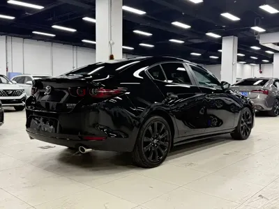 Mazda 3 Axela 2022, 42000 км, за 14056.4 USD