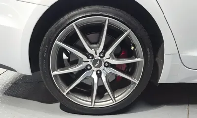 Genesis G70 2019, 44932 км, за 17979.92 USD