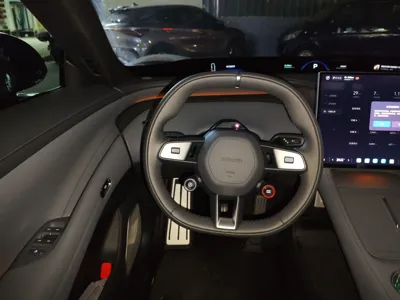Xiaomi Auto YU7 2025, 4000 км, за 36652 USD - фото 11