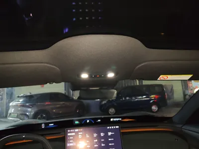 Xiaomi Auto YU7 2025, 4000 км, за 36652 USD - фото 19