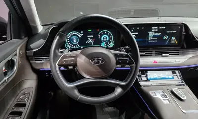 Hyundai Grandeur 2022, 125524 км, за 14136.82 USD - фото 13