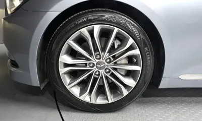 Hyundai Genesis 2015, 57217 км, за 8993.04 USD
