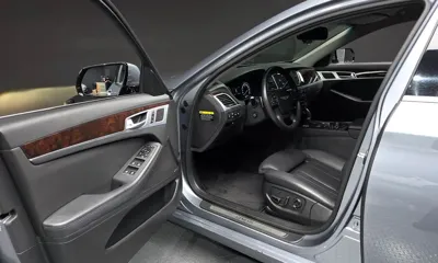 Hyundai Genesis 2015, 57217 км, за 8993.04 USD - фото 10