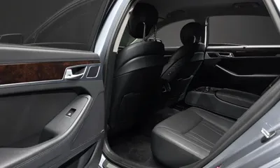 Hyundai Genesis 2015, 57217 км, за 8993.04 USD - фото 11