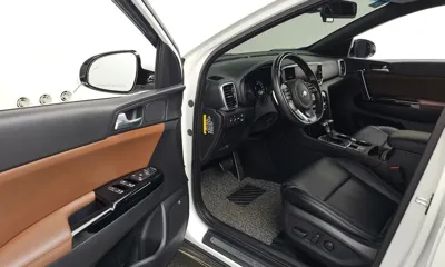 Kia Sportage 2019, 65794 км, за 11553.11 USD - фото 10