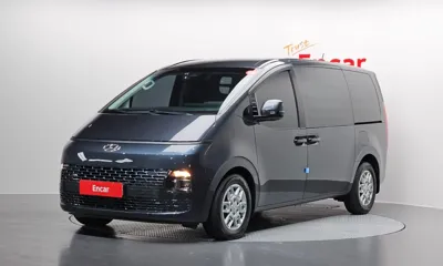 Hyundai Staria · 2022 год