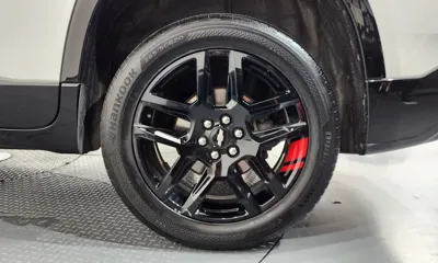 ChevroletGMDaewoo Traverse 2021, 92119 км, за 12295.09 USD - фото 21
