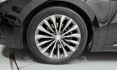 Hyundai Grandeur 2014, 119199 км, за 4098.36 USD