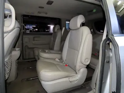 Kia Canival 2015, 106820 км, за 4957.7 USD - фото 7